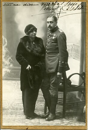 File:Víctor Martínez Simancas y su mujer Adela.TIF