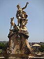 Italiano: Villa Faraggiana, ad Albissola Marina, particolare delle statue del giardino della villa.
