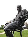 Vladimir Nabokov (statue).jpg