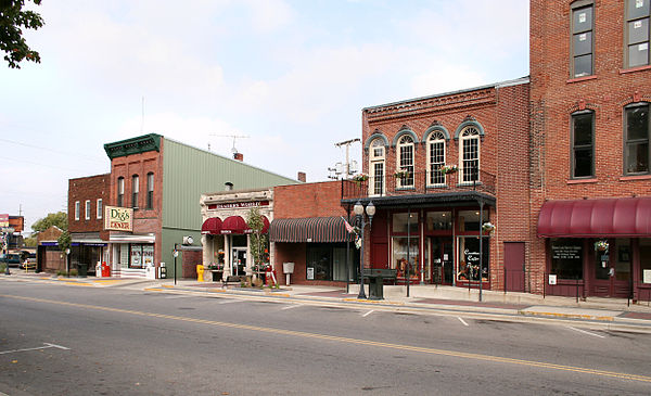 Downtown Warsaw in October 2005