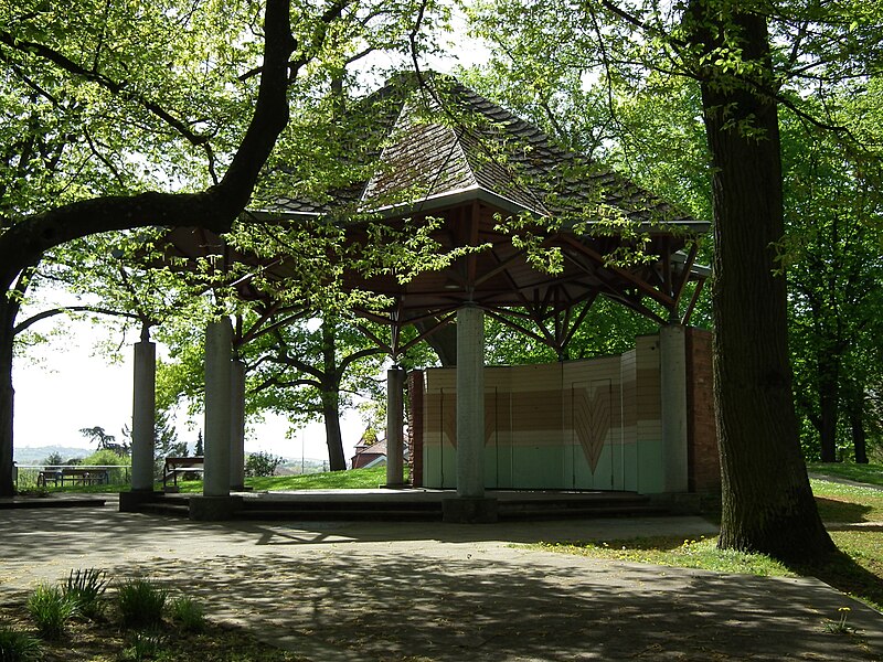 File:Wiesloch Pavillon Gerbersruhpark.JPG