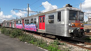 La Z 5327 au dépôt de Villeneuve en avril 2016 dans sa configuration Cité du train.