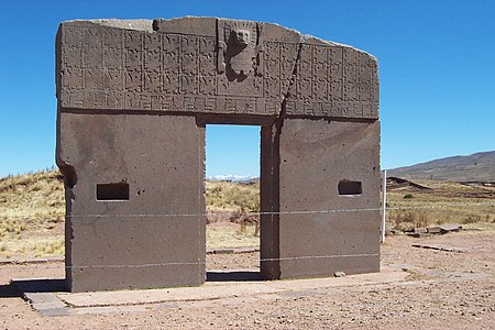 ไฟล์:Zonnepoort_tiwanaku.jpg