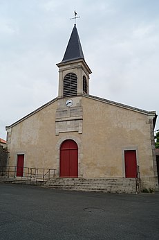 Église Saint-Benoît de Rochetrejoux (vue 1, Éduarel, 17 mai 2017).jpg