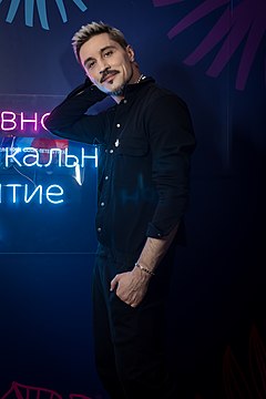 Дима Билан (2) (Белые ночи Санкт-Петербурга — 2021. Григорий Лепс собирает друзей).jpg