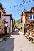 Една од улиците во селото