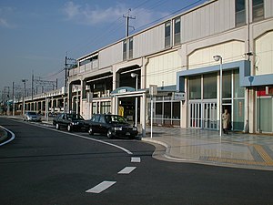 千葉みなと駅(2005-01-19) - panoramio.jpg