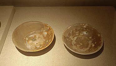 酱釉瓷碗，成都隋唐窑址博物馆藏