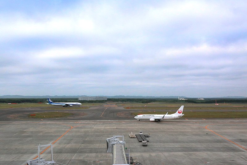 File:新千歳空港 - panoramio (4).jpg