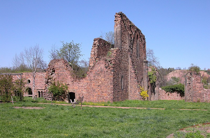 File:20050421080DR Meißen-Klosterhäuser Kloster zum Heiligen Kreuz.jpg