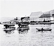 1894, zwei als Beffen bezeichnete E-Fähren im Hafen von Bergen