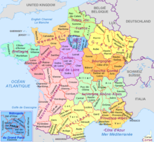 Grafik Frankreichs mit farbig markierten Regionen. Die Départements sind eingetragen und Île-de-France ist in einem Feld unten links vergrößert.