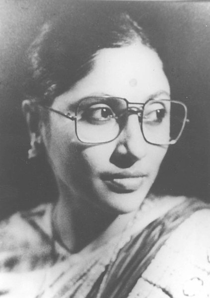 File:A portrait of Saoli Mitra who will be presented with the Sangeet Natak Akademi Award for Theatre - Acting (Bengali) by the President Dr. A.P.J Abdul Kalam in New Delhi on October 26, 2004.jpg