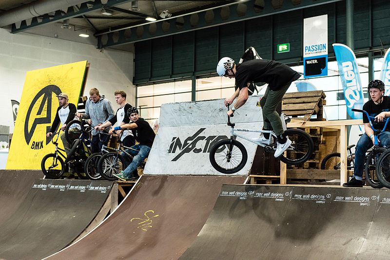 File:Alliance BMX-Jam - Passion Sports Convention Bremen 2017 15.jpg