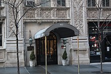 Seventh Avenue entrance Alwyn Court Feb 2022 34.jpg