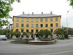 Norr tegnet det karakteristiske krumme bygget ved Arno Bergs plass (Gyldenløves gate 27). Foto: Helge Høifødt