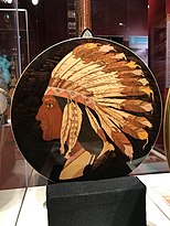 Achterkant van Ludwig Big Chief banjo (1930) bij American Banjo Museum