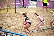 Deutsch: Beachhandball bei den Olympischen Jugendspielen 2018; Tag 6, 12. Oktober 2018; Mädchen, Hauptrundenspiel – Kroatien-Paraguay 2:0 English: Beach handball at the 2018 Summer Youth Olympics at 12 October 2018 – Girls Main Round – Croatia-Paraguay 2:0