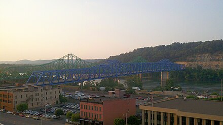 Ben Williamson and Simeon Willis Memorial Bridges connect Ashland to Southern Ohio