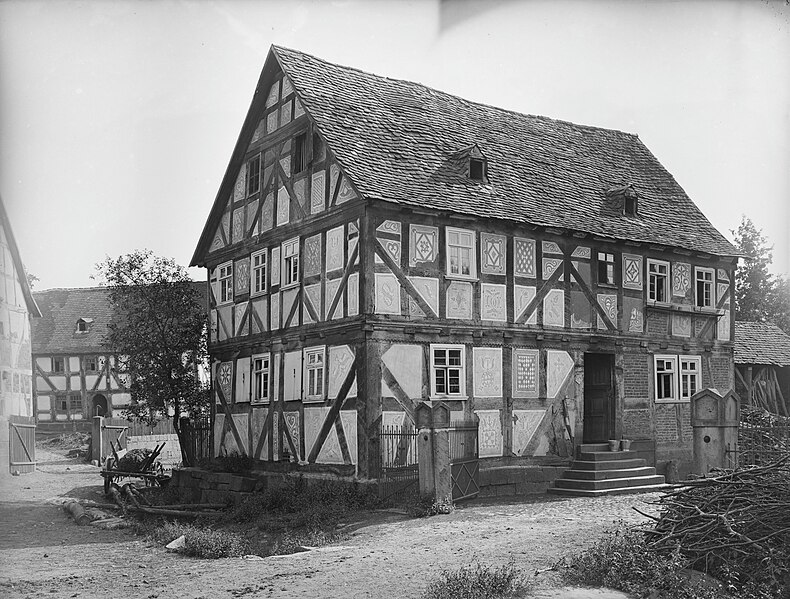File:Bickell Cappel Fachwerkhaus Kratzputz 1869 1900.jpg