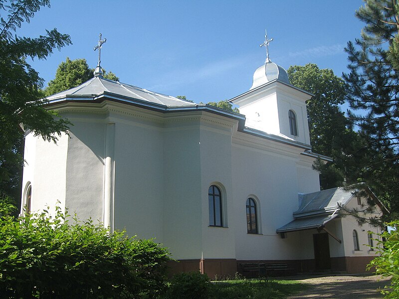 File:Biserica Sf. Nicolae din Liteni.jpg