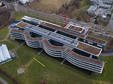 Aerial view of the main building Bonn-Forschungszentrum Caesar.jpg