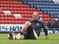 Friedel warming up for Blackburn Rovers Brad-warmup.jpg