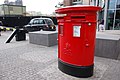 * Nomination: British post box in London, UK --Ralf Roletschek 10:43, 16 May 2012 (UTC) * * Review needed