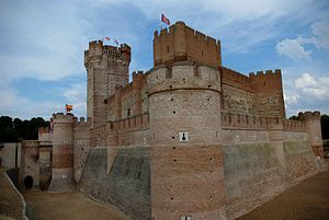 Resultado de imagen de fotos del castillo de la mota valladolid