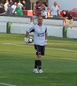 <span class="mw-page-title-main">Chema (footballer, born 1980)</span> Spanish footballer