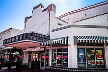 The Colony Theatre in 2014 Colony Theatre (Miami Beach).jpg