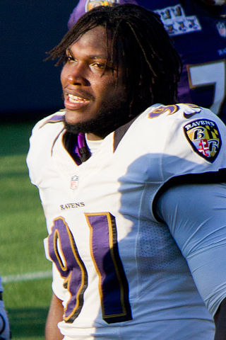 <span class="mw-page-title-main">Courtney Upshaw</span> American football player (born 1989)