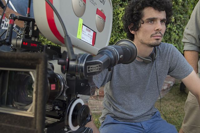 Chazelle on the set of La La Land in 2015