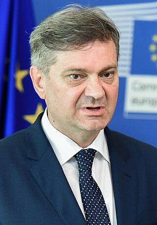 <span class="mw-page-title-main">Denis Zvizdić</span> Chairman of the Council of Ministers of Bosnia and Herzegovina from 2015 to 2019