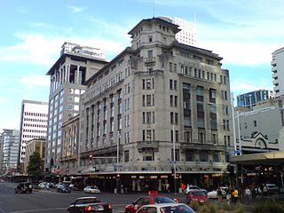 <span class="mw-page-title-main">Dilworth Building</span> Mixed-use in Corner of Customs Street and Queen Street