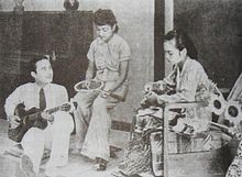 Promotional still for Djantoeng Hati, which Njoo directed while his wife Fifi Young was ill.