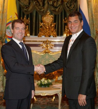 Correa and Russian President Dmitry Medvedev in Moscow, 29 October 2009