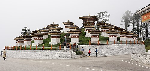 Dochula Pass things to do in Punakha Dzong