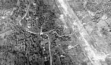 Aerial photo of Dulag airfield, 1944. Dulag airfield Leyte in 1944.jpg