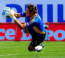 Enrique Palos, Goalkeeper of Juarez throws the ball during the 11th News  Photo - Getty Images