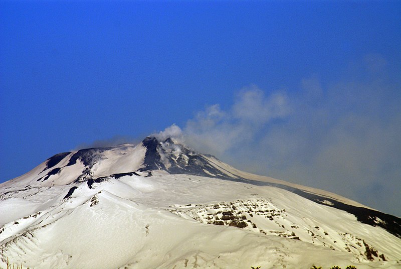 File:Etna02.jpg