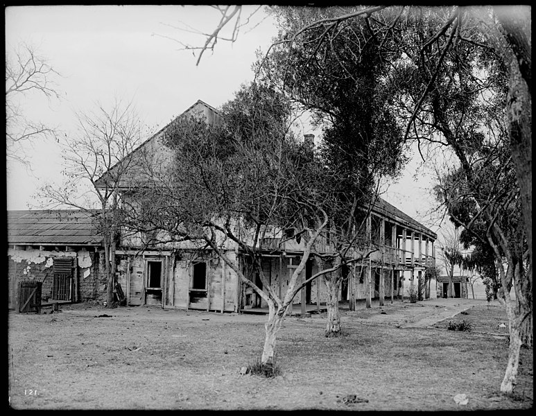 File:Exterior view of Rancho Los Cerritos ranch house in Long Beach, ca.1900 (CHS-121).jpg