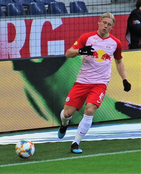 File:FC Red Bull Salzburg gegen Wolfsberger AC (2. März 2019) 26.jpg