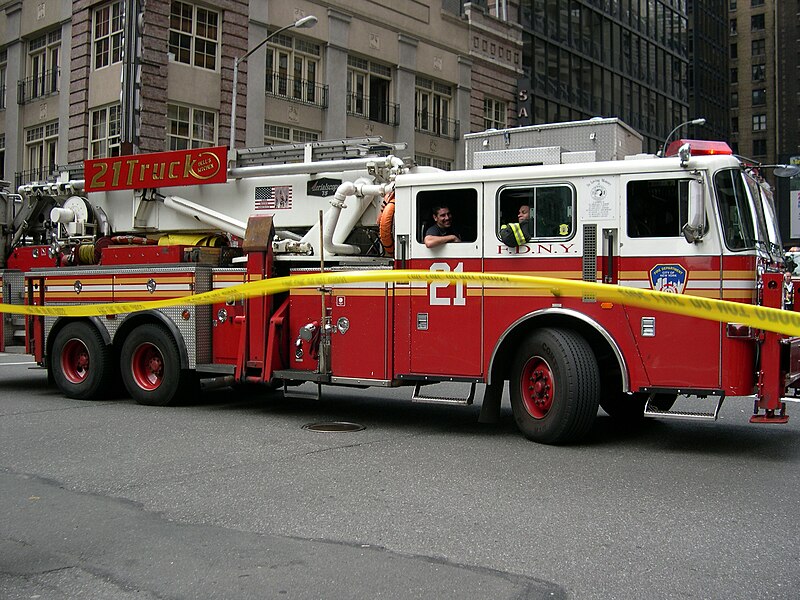 Datei:Fire engine New York.jpeg