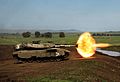以色列自主研發的"梅卡瓦"型坦克在訓練中。