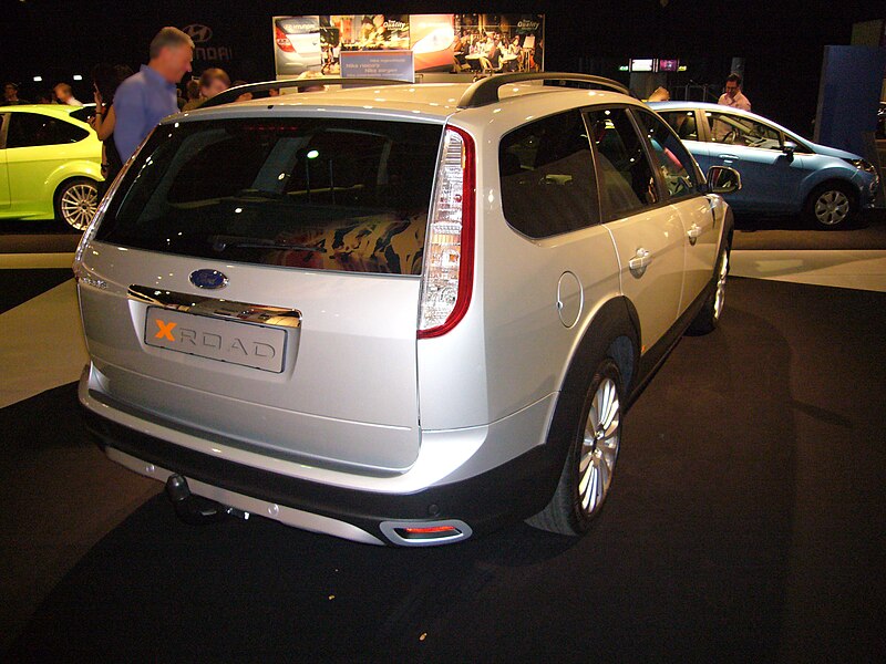 File:Ford Focus X Road (rear quarter view).JPG