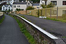 Instow railway station in 2018 Former railway station platform at Instow (geograph 5913072).jpg