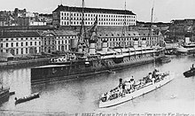 Guichen in Brest in 1905 French cruiser Guichen NH 78936.jpg