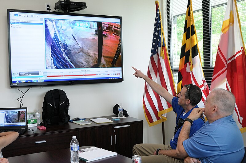 File:Governor Hogan Visits Howard County Emergency Operations Center (28899910806).jpg