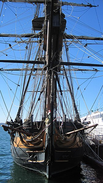 File:HMS Surprise (replica ship) bow 1.JPG